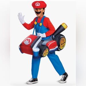Super Mario kids costume M (7-8) with inflatable Mariokart